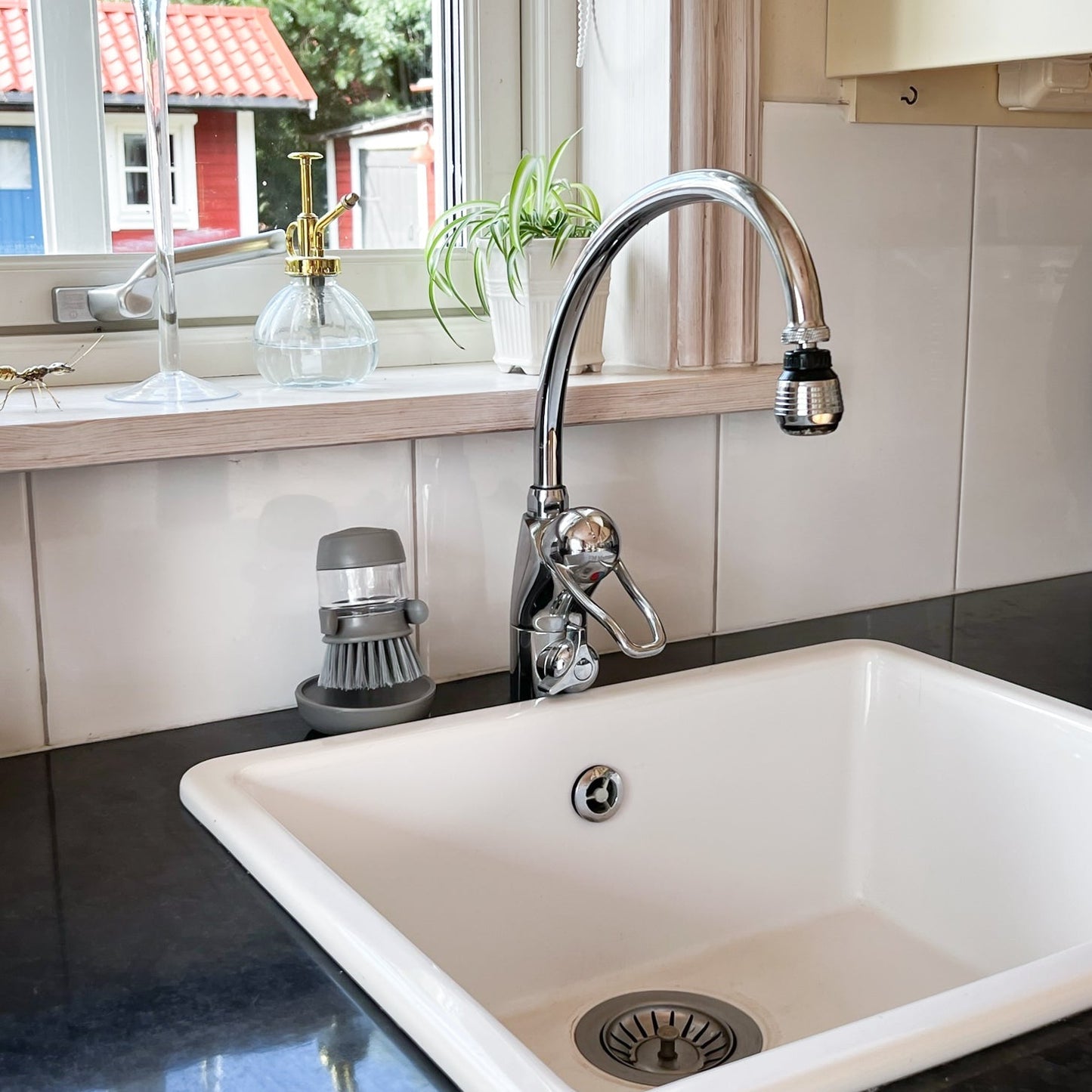 Scrub brush with practical container for easy and efficient cleaning