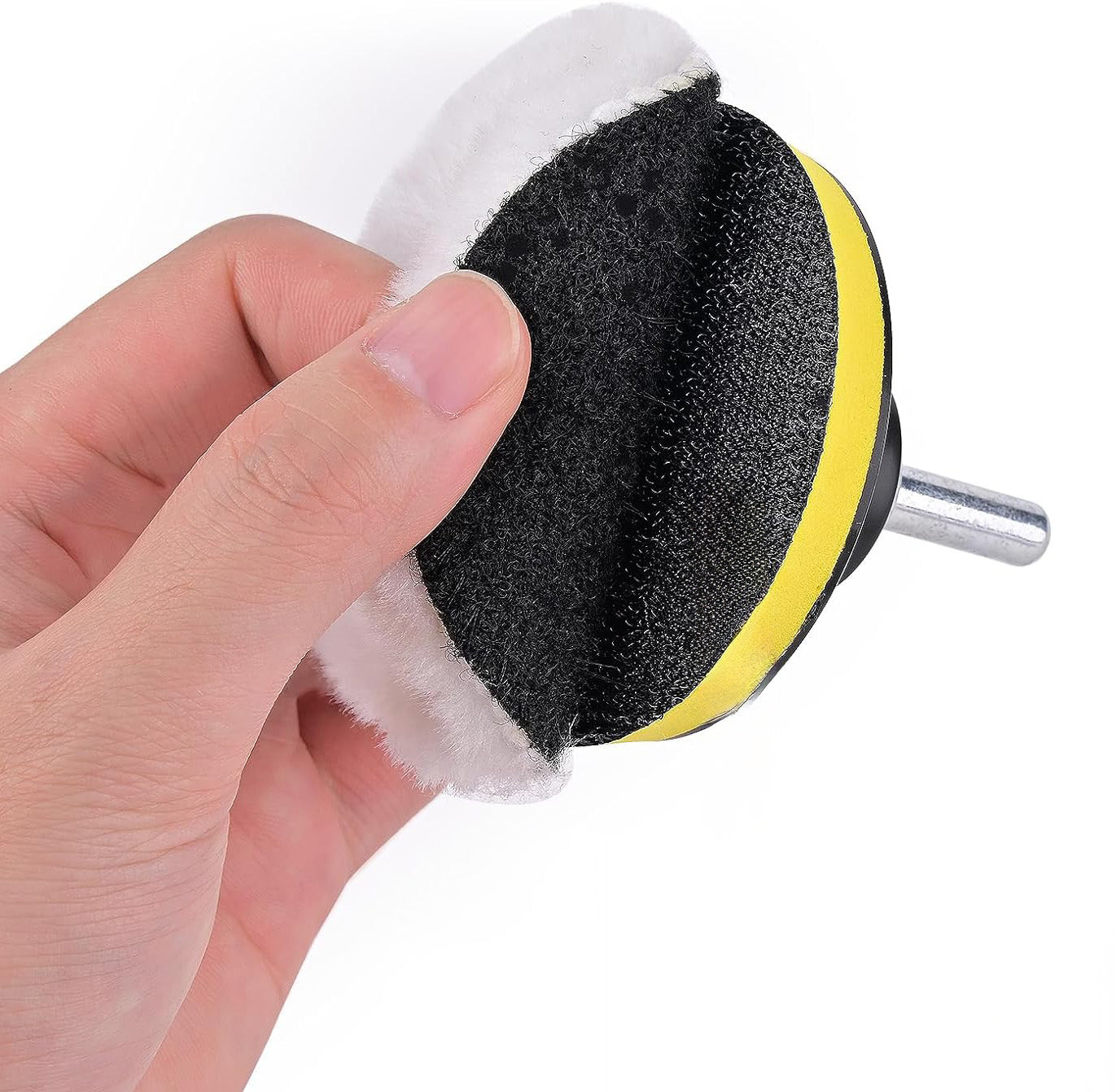 4-piece polishing kit for a perfect shine