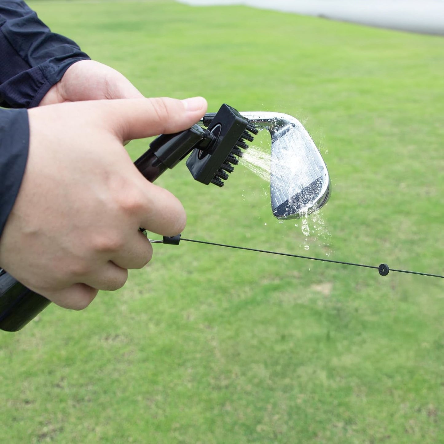 High-quality wave brush for gentle and effective cleaning